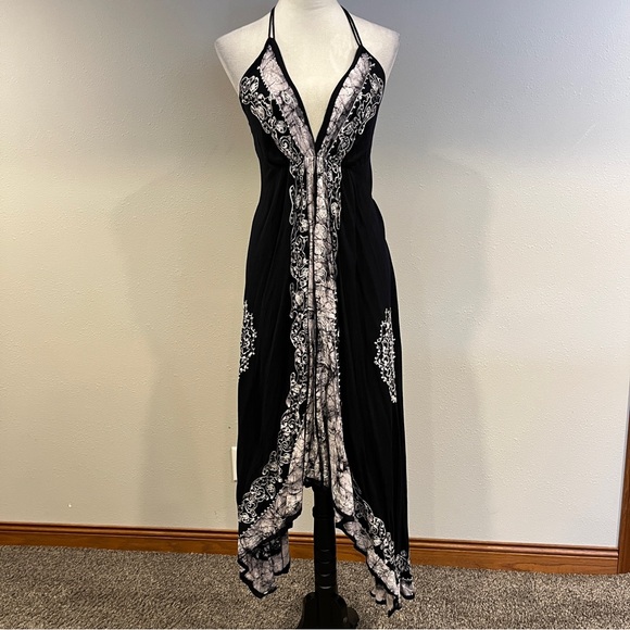 Advance Apparels Dresses & Skirts - Elegant Black and White Halter embroidered asymmetrical midi Dress